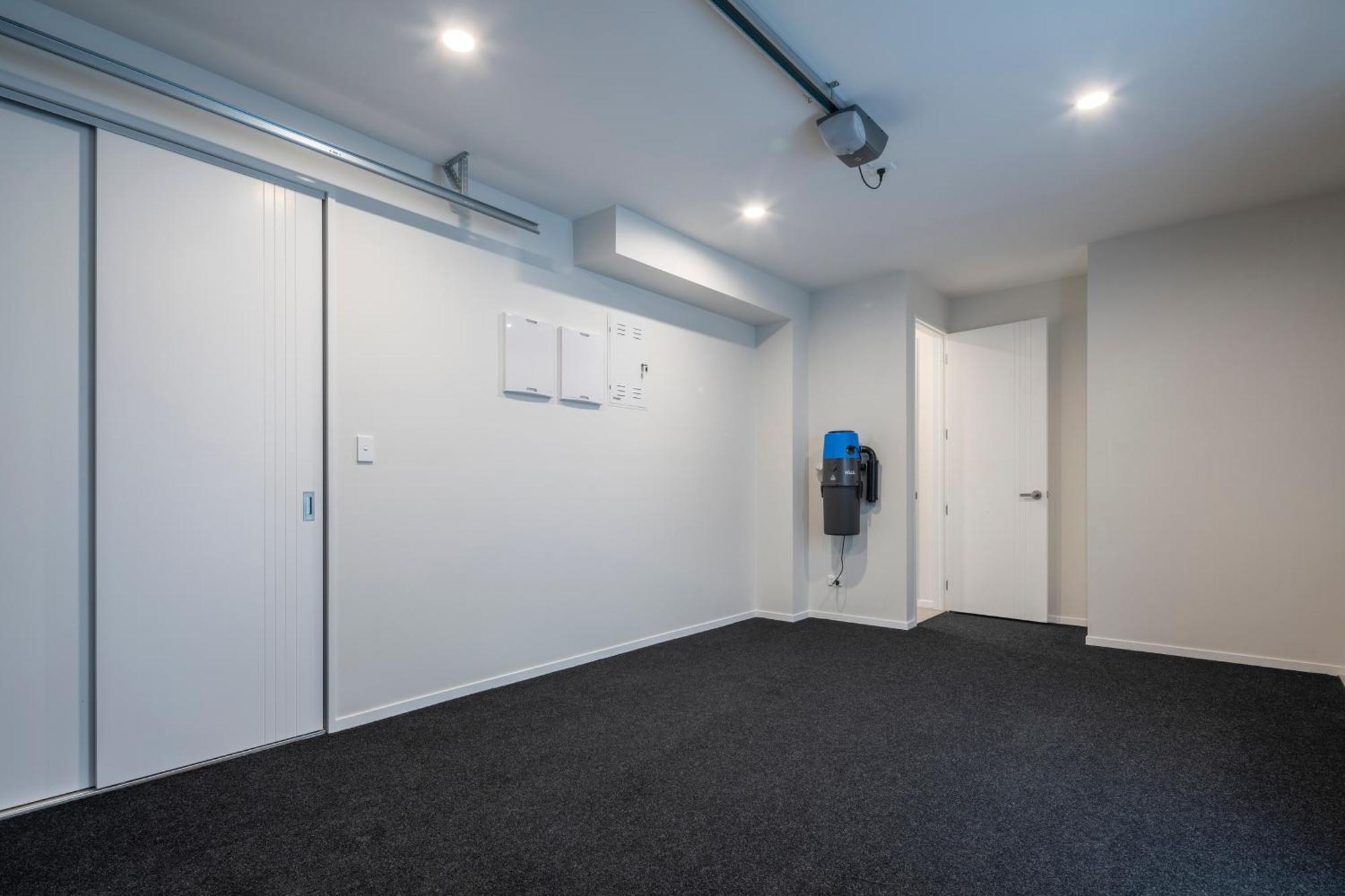 Modern Immaculate Residence In Mount Wellington Auckland Exterior foto